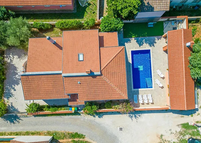 Villa Ena *